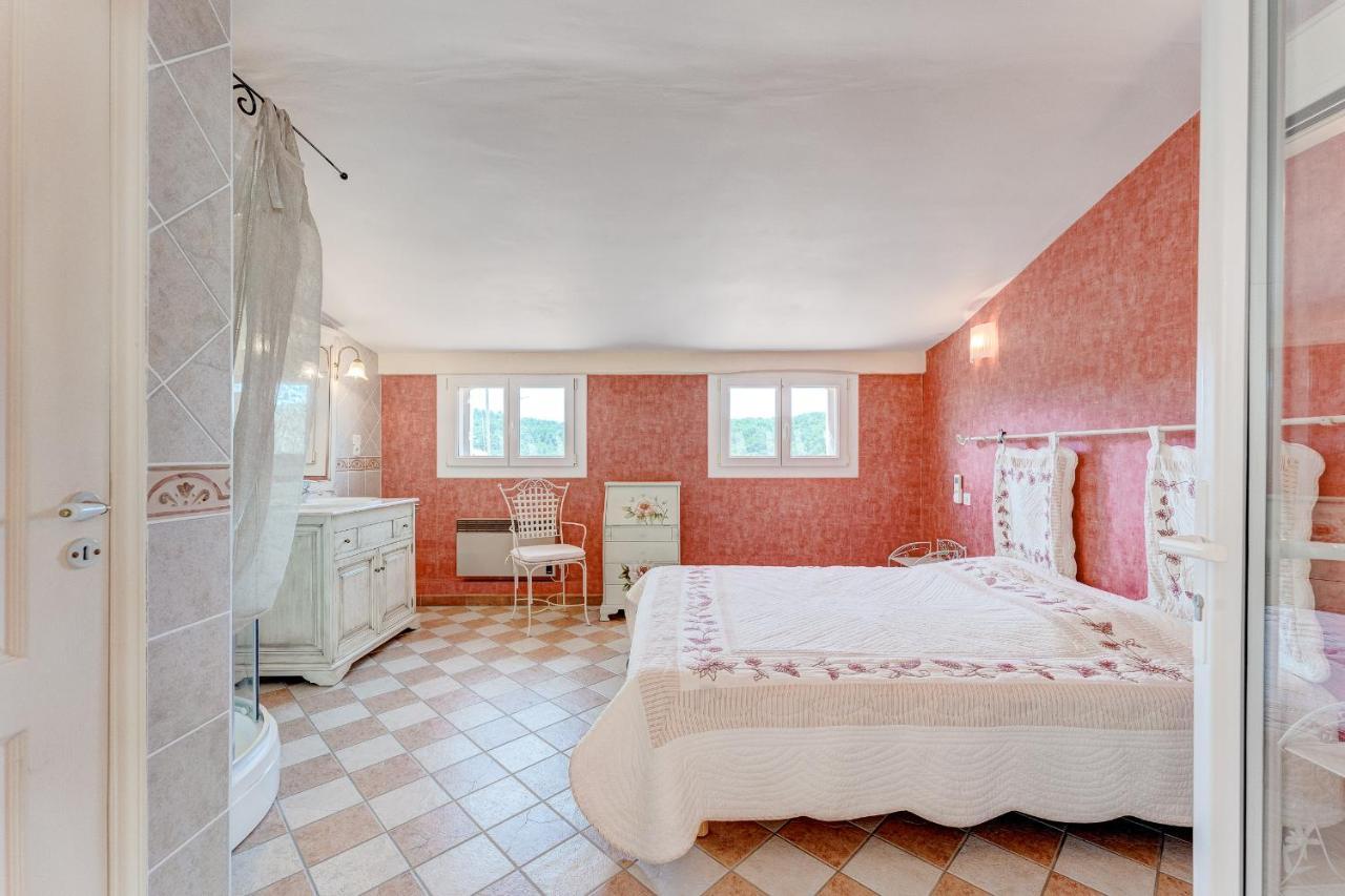Villa Gilbert Vins-sur-Caramy ภายนอก รูปภาพ