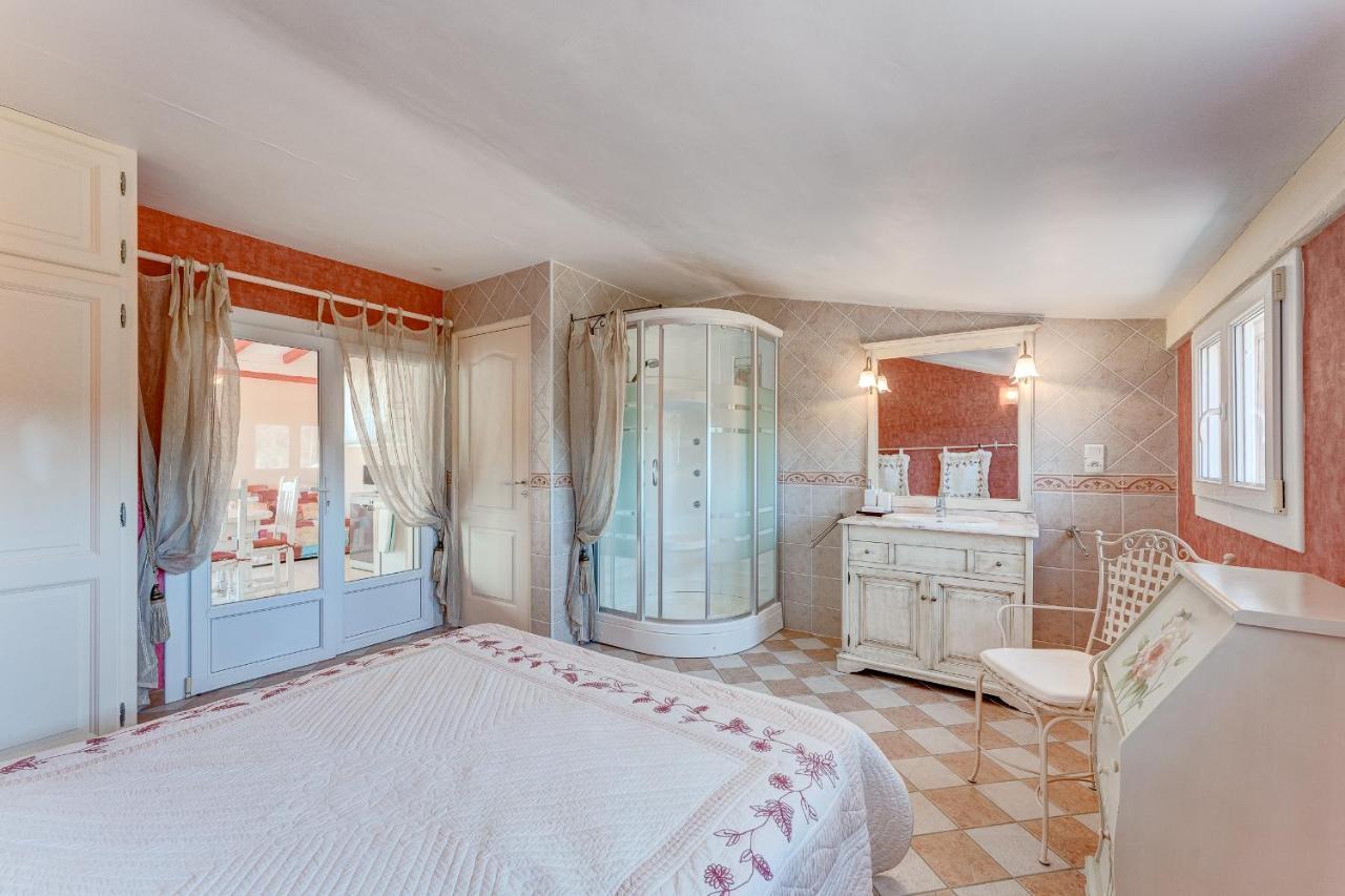 Villa Gilbert Vins-sur-Caramy ภายนอก รูปภาพ